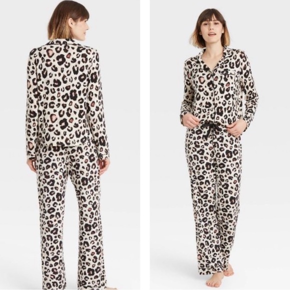 NWT Stars Above Leopard Print Pajama Set - Picture 5 of 8